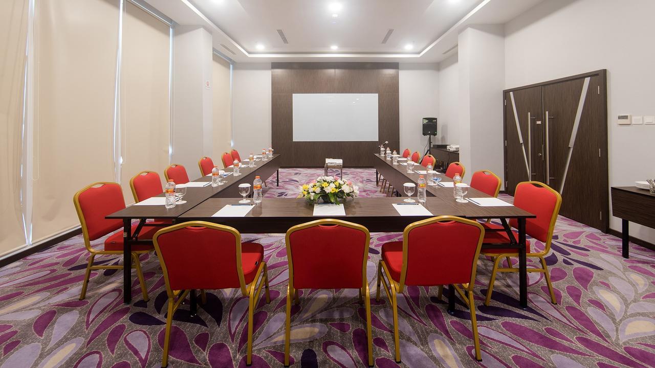 Bigland Hotel & Convention Sentul Μπογκόρ Εξωτερικό φωτογραφία
