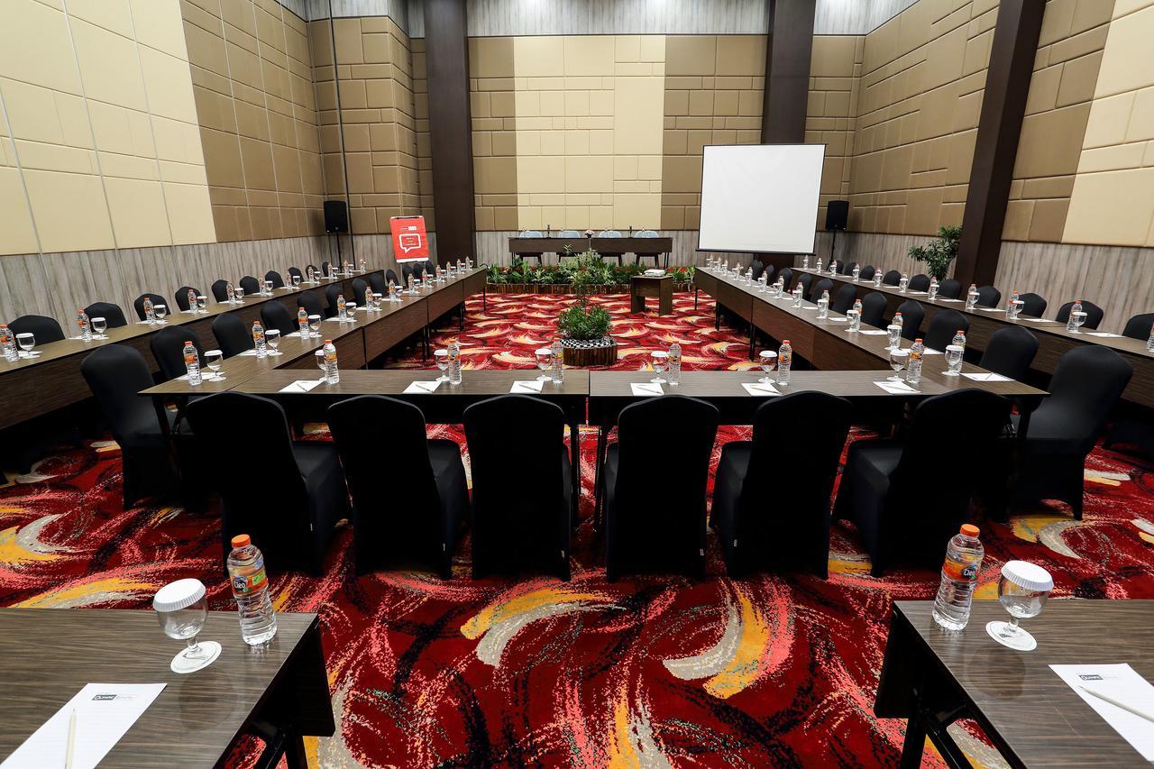 Bigland Hotel & Convention Sentul Μπογκόρ Εξωτερικό φωτογραφία
