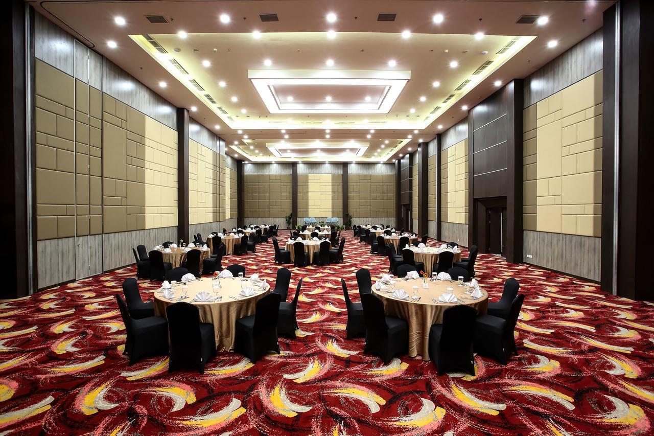 Bigland Hotel & Convention Sentul Μπογκόρ Εξωτερικό φωτογραφία